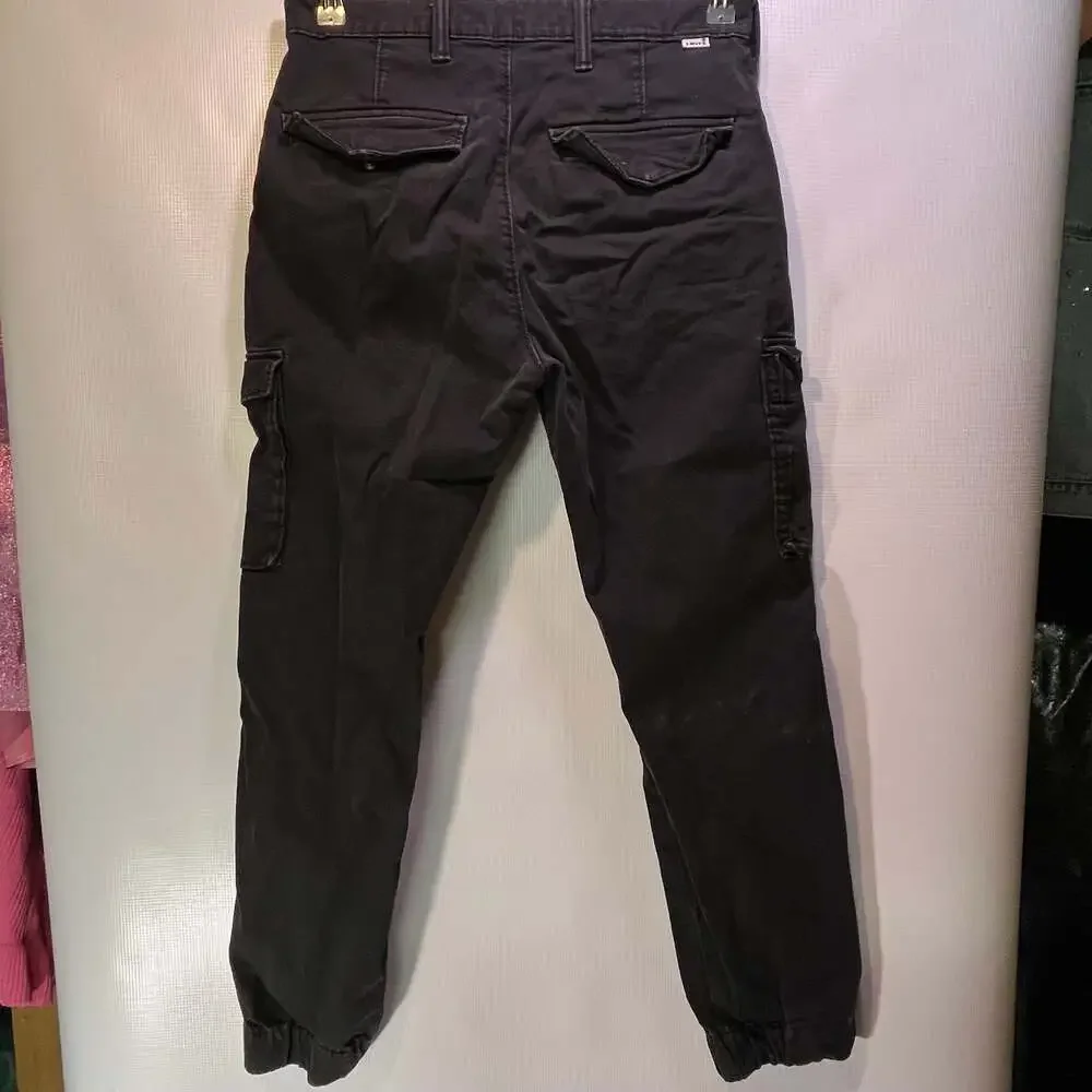 Levi's Black Cargo Pants